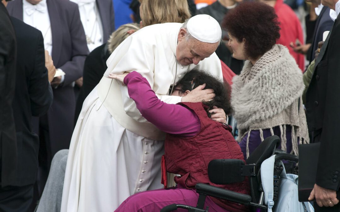 Il Messaggio di Papa Francesco per la 30^ Giornata Mondiale del Malato nel segno della misericordia